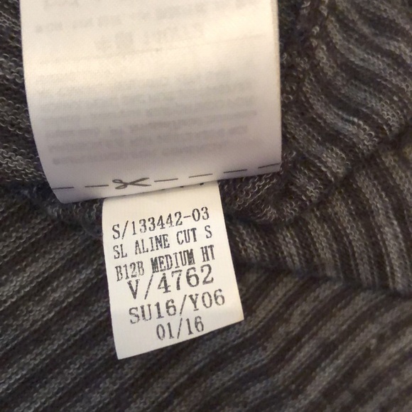 Old Navy Sleeveless Tank Black Gray Stripe Size Large 10 12 High Low Hemline - Picture 10 of 12